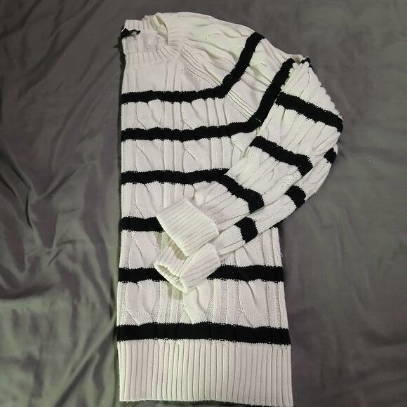 Talbots Petite Size M Black & White Cable Knit Cotton Sweater - Picture 1 of 13